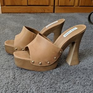 Steve Madden Latish Platform Sandals (Tan) 11 US
